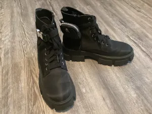 Black Boots Combat Steve Madden, Size 9