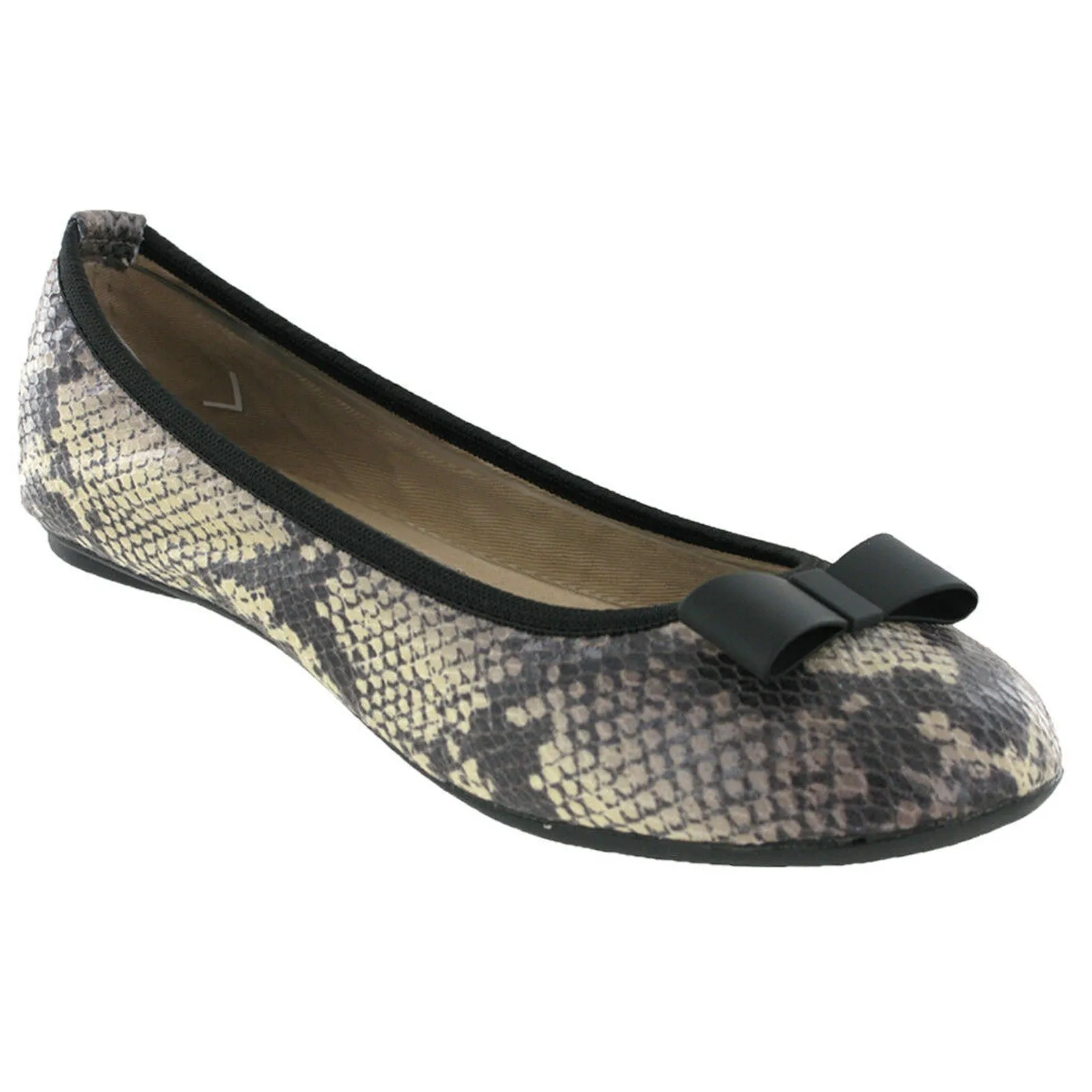 Butterfly Twists Chloe Flats