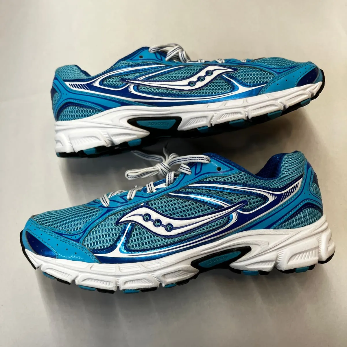 SAUCONY Women's Grid Cohesion 7 -Blue/White- Running Shoe Size 10M - Preowned